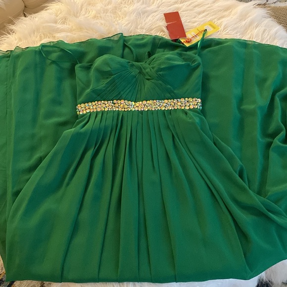 NEW MAY QUEEN qouture jeweled formal dress - Picture 14 of 16